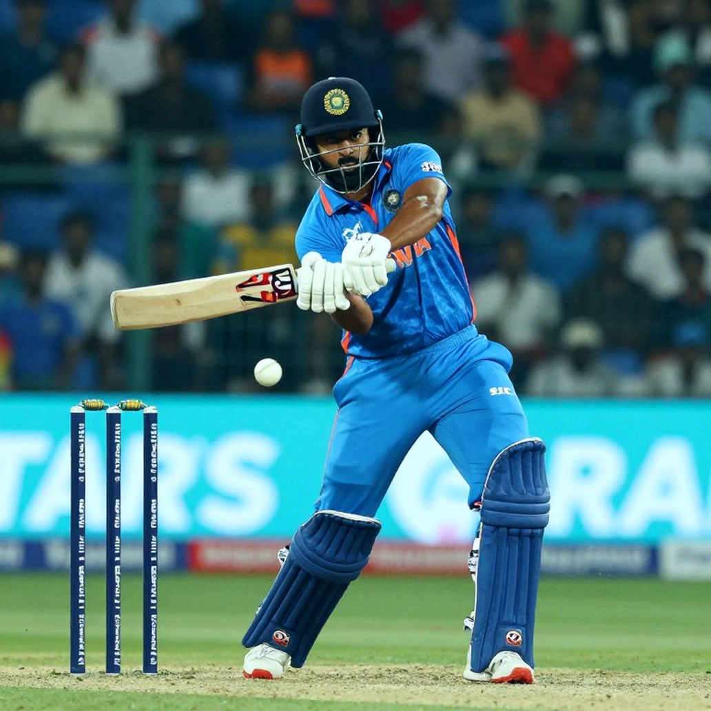 Mangalapuram's First Morning: Bengal's Spin Template, a Pitch That Says Seam, and Shami's Fitness Checkpoint